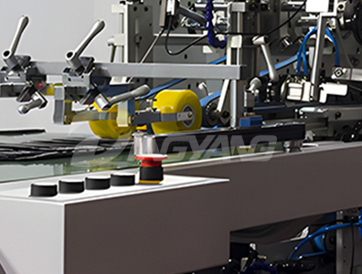 食品行业-贴标机